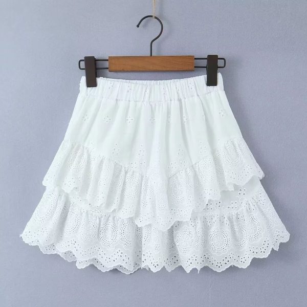 French Elastic Waist Lace Skirt - Image 2