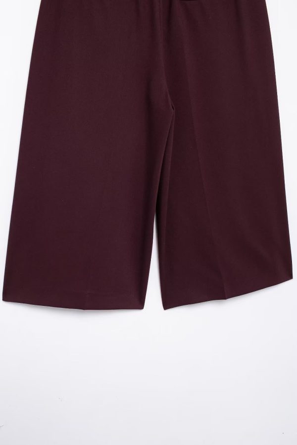 Women's Classic Pleated Long Shorts - Image 4