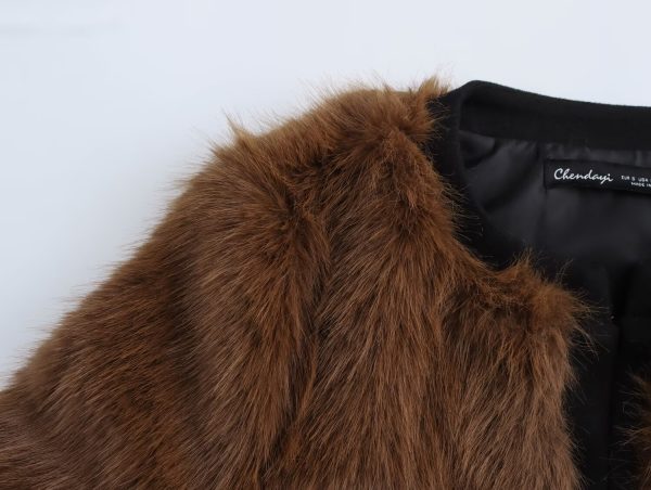 Women's Retro Faux Fur Short Coat - Image 3