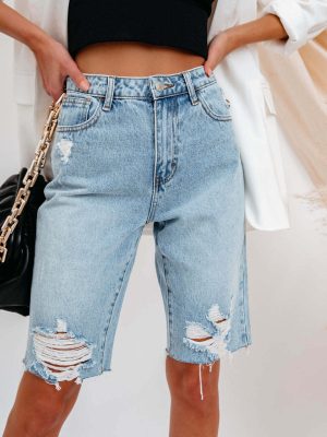 Women’s Washed Ripped Straight-Leg Jeans