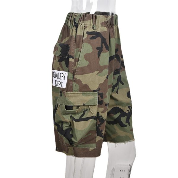 Camouflage Graphic Cargo Shorts - Image 4