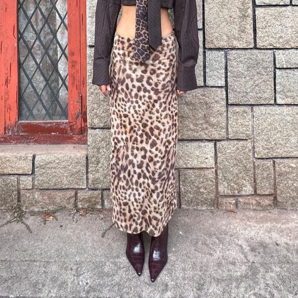 Leopard Print High Waist Skirt - Image 4