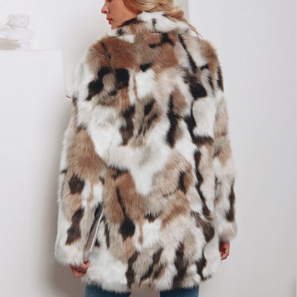 Women's Tailored Collar Faux Fur Coat - Image 3