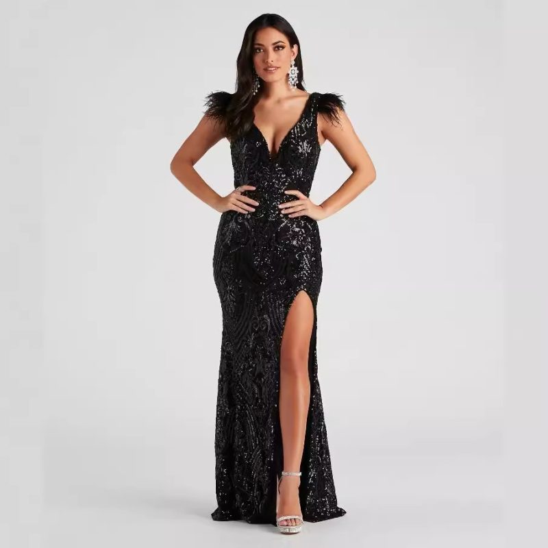 Slim Sequin Cocktail Dress - Image 4