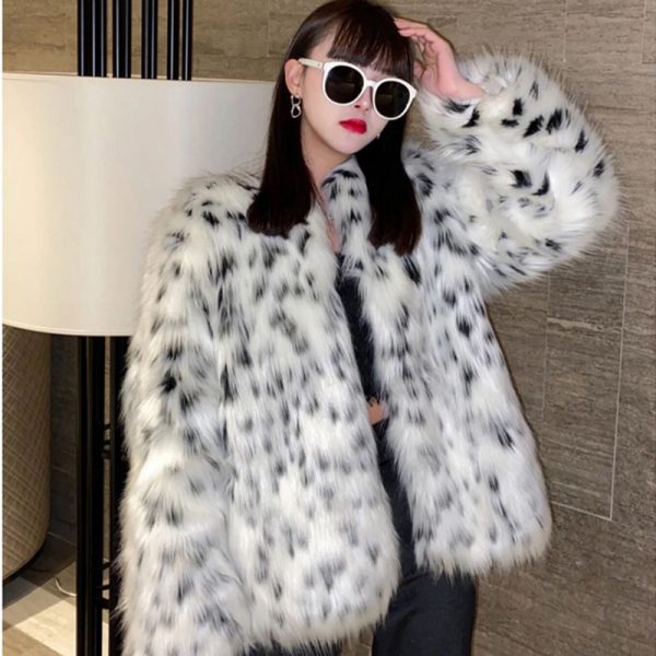 Women's Leopard Print Faux Fur Coat - Image 2