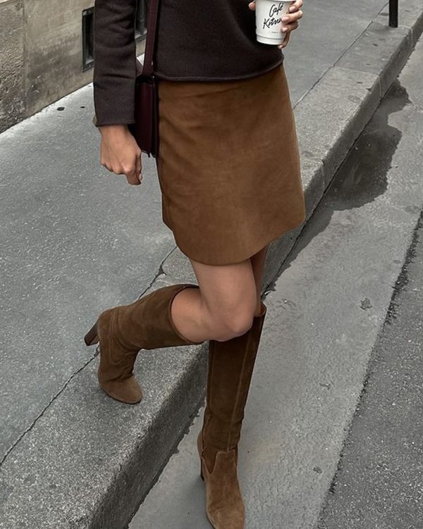 Retro Brown Knitted Suede Skirt - Image 3