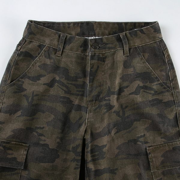 Low-Waist Camo Multi-Pocket Jeans - Image 4