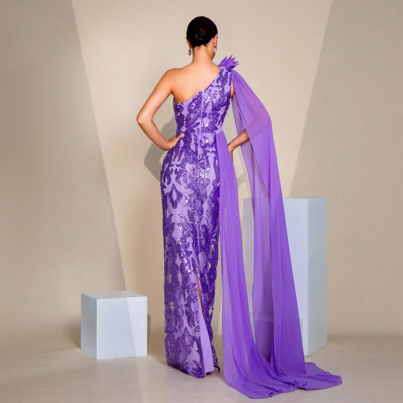 Elegant One-Shoulder Sequin Dress - Image 3