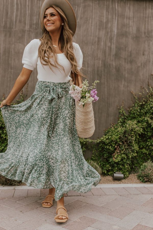 Floral Elastic High-Waist Swing Skirt