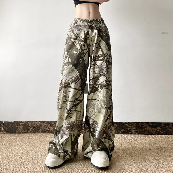 Low-Waist Camo Straight-Leg Jeans