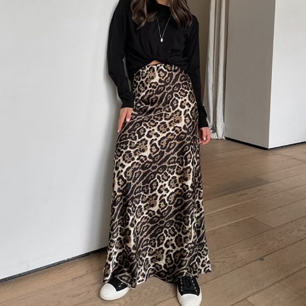 Leopard Print Satin Fishtail Skirt - Image 2