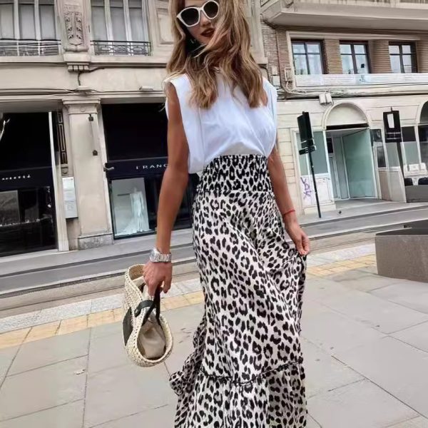 Leopard Print Big Hem Skirt