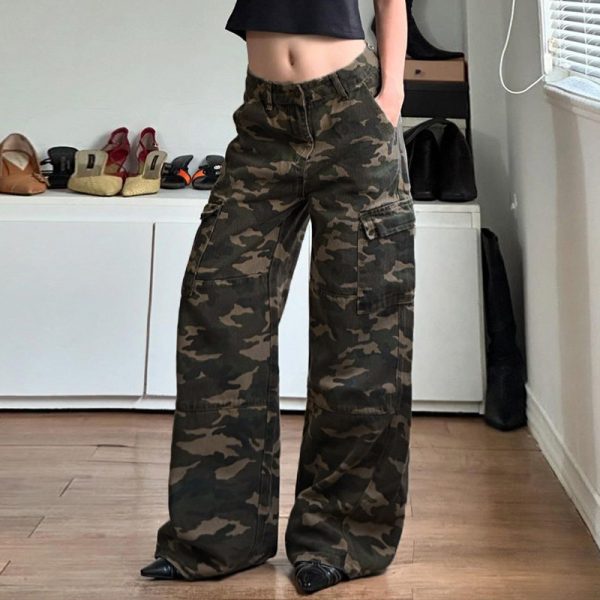 Low-Waist Camo Multi-Pocket Jeans - Image 2