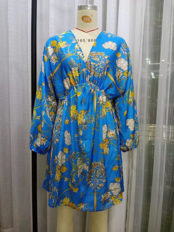 Exposed Back Autumn Dress - Image 4