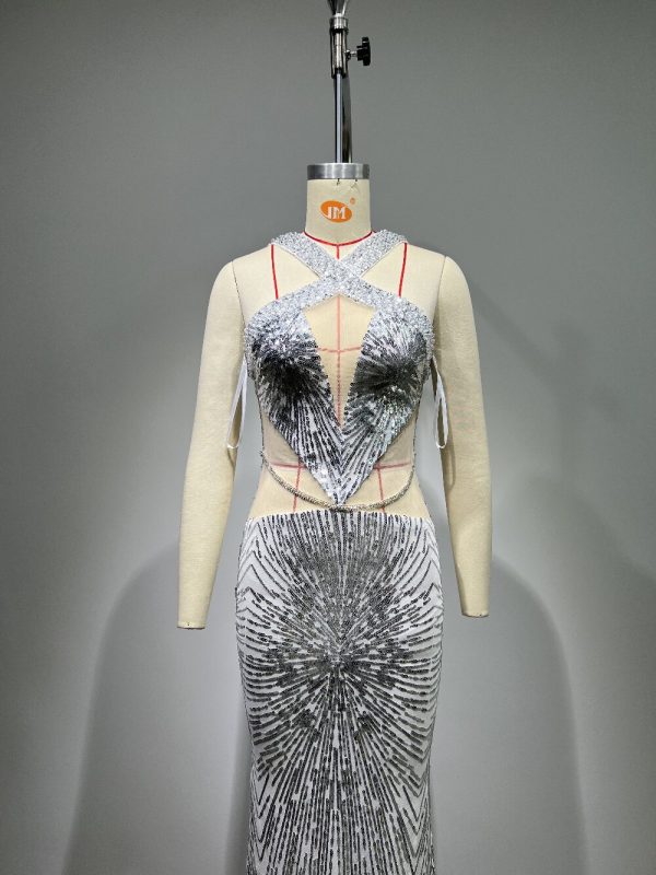 Silver Beaded Sequin Dress - Image 4