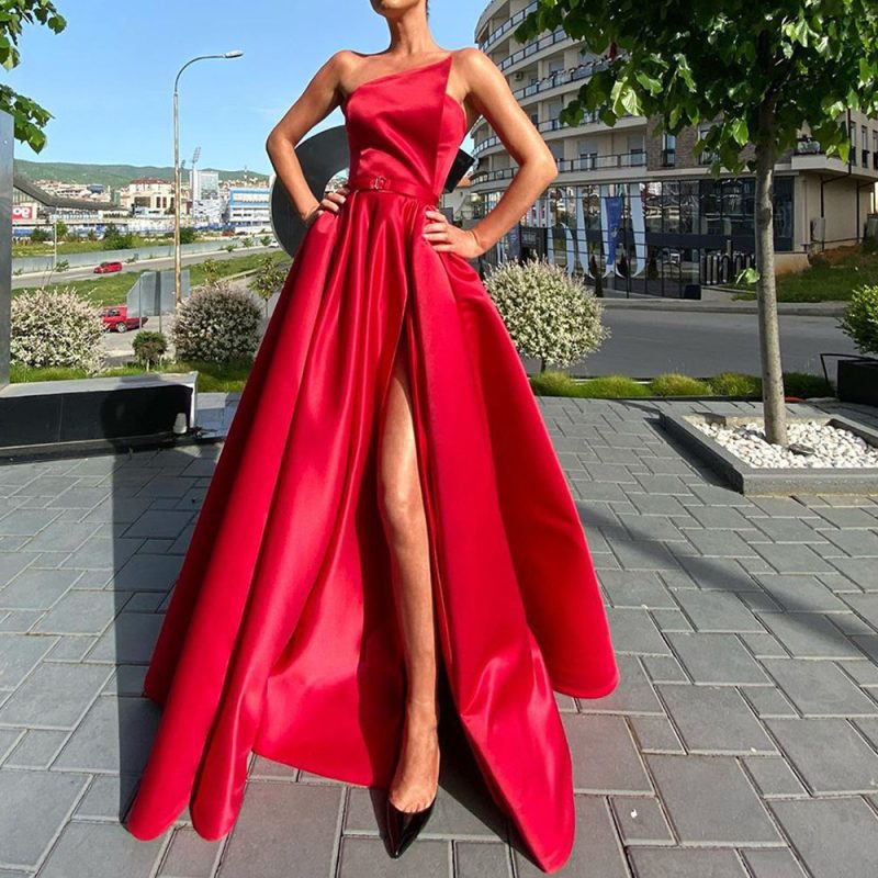 One-Shoulder Sexy Slit Maxi Swing Dress