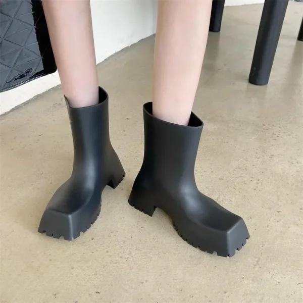 Waterproof Leather Platform Boots - Image 2