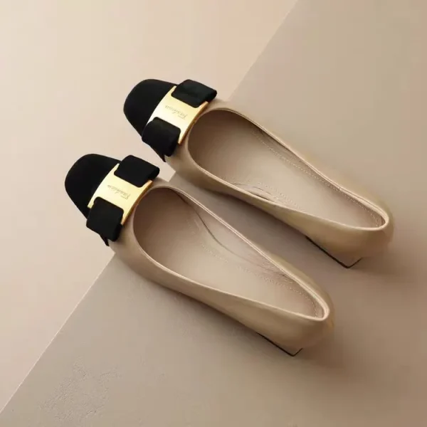 Color Block Thick Heel Pumps - Image 2