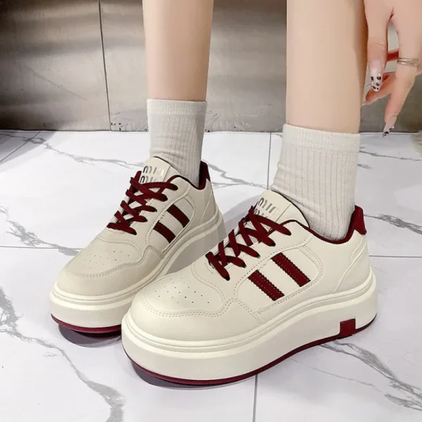 Thick-Soled Color Block Casual Sneakers - Image 3