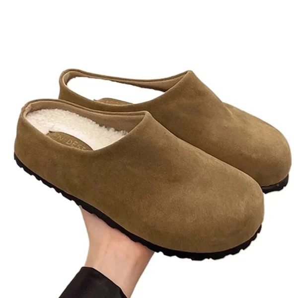 Women's Retro Suede Closed-Toe Clogs