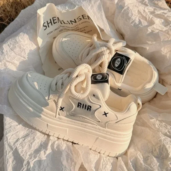 Women's Star Platform Sneakers - Image 6