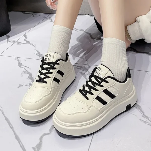 Thick-Soled Color Block Casual Sneakers - Image 2