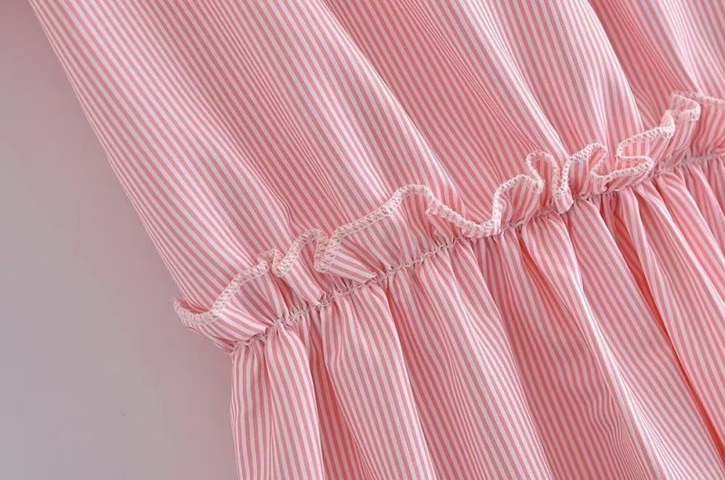 Elegant Striped Ruffled Backless Summer Dress - Image 4