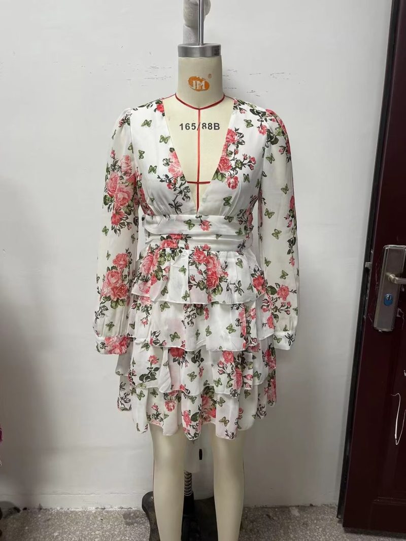 Women’s Creative V-Neck Printed Chiffon Dress - Image 3