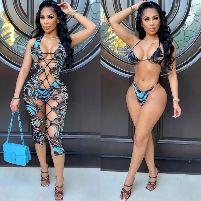 Women’s Three-Piece Mesh Floral Print Cutout Swimsuit - Image 3