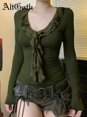 Cottagecore Y2K Green V-Neck Crop Tee