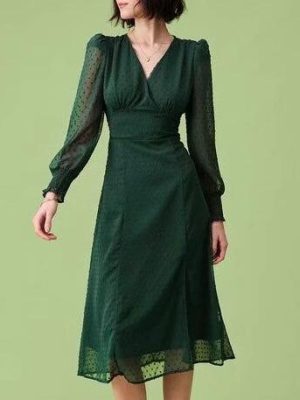 Simple V-Neck Jacquard Long Sleeve Winter Dress