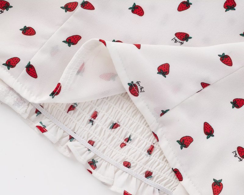 Sexy Slim Fit Sleeveless Strawberry Square Top - Image 4