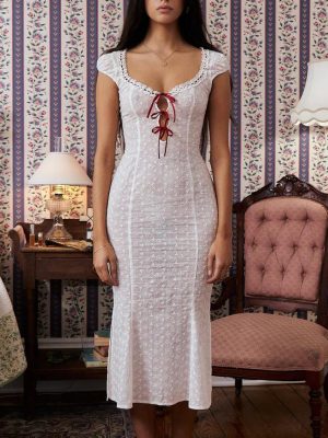 Embroidered Lace Up Dress with Lace Stitching