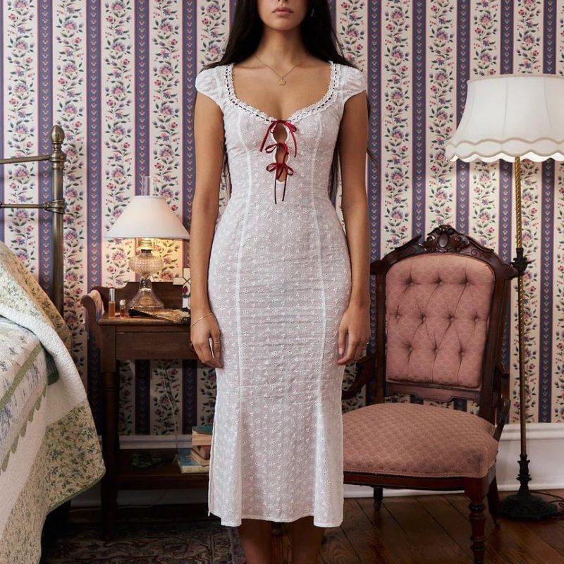 Embroidered Lace Up Dress with Lace Stitching