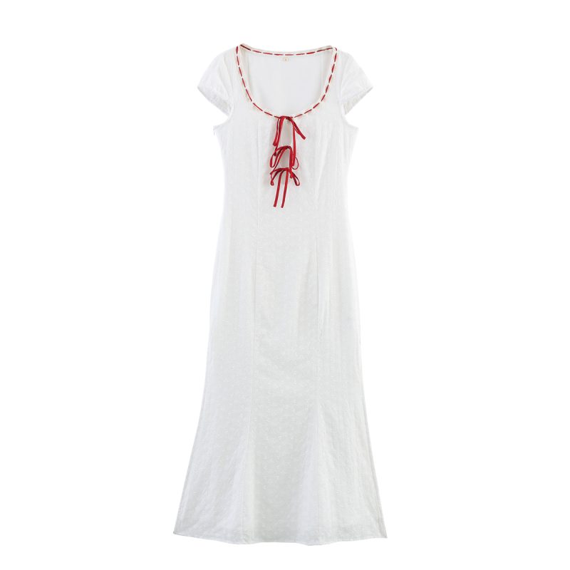 Embroidered Lace Up Dress with Lace Stitching - Image 3