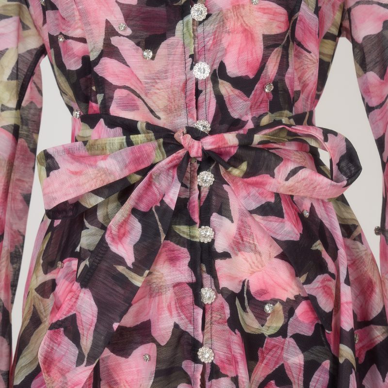 Slim Fit Silk Linen Dress with Lace-Up Hem - Image 4