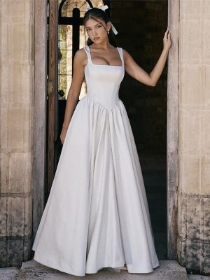 French Square Collar Backless Wide Hem Dress