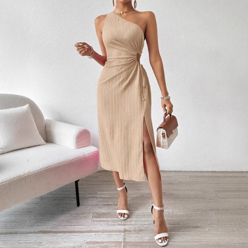 Elegant Sleeveless Diagonal Collar Slit Dress for Women