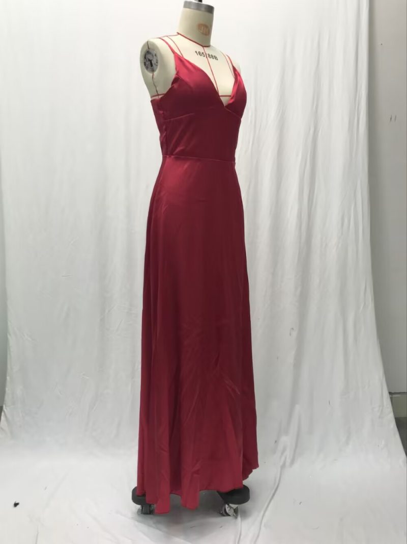 Sexy V-Neck Sleeveless Solid Color Evening Dress - Image 2