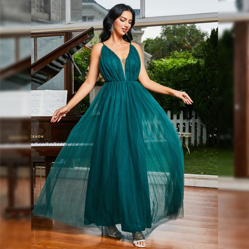 Elegant Spaghetti Strap Slim Fit Maxi Dress - Image 2