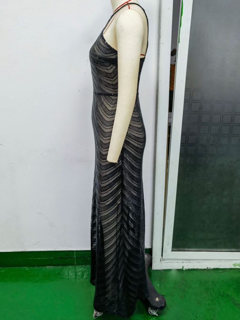 Halter Backless Retro Sequin Evening Dress - Image 4