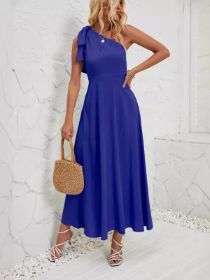 Graceful One-Shoulder Solid Color Beach Party Dress