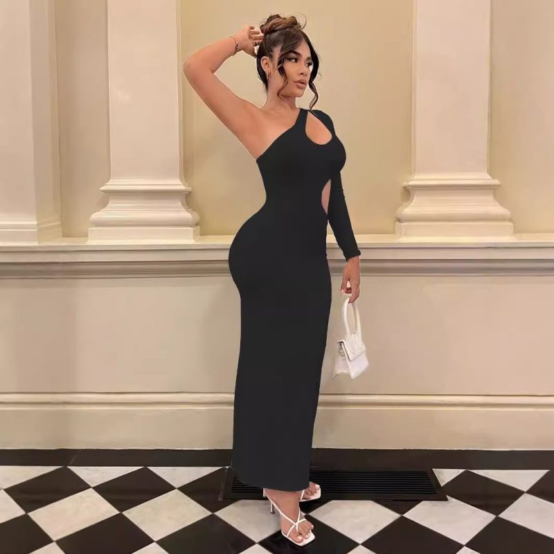 One-Shoulder Cutout Diagonal Collar Fall Maxi Dress - Image 4