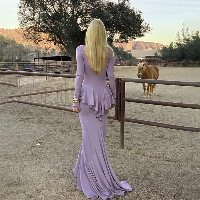 Elegant Backless Ruffle Dress with Slit – Women - Image 3