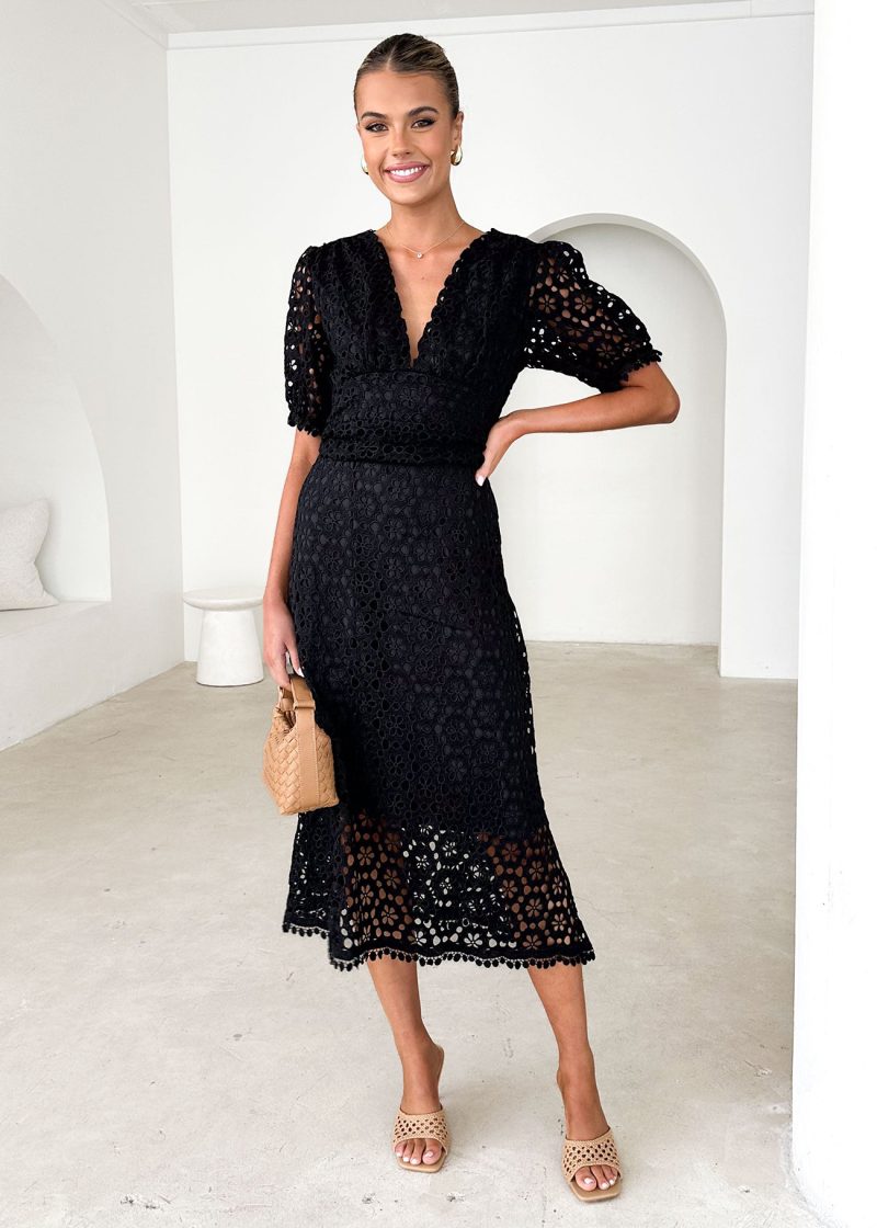 Sexy V-Neck Solid Lace Hollow-Out Maxi Dress - Image 3