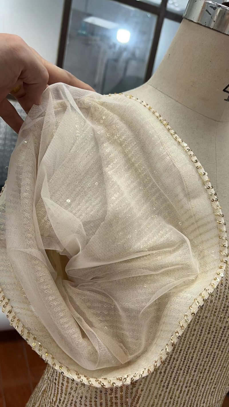 Elegant Off-Shoulder Gold Sequined Evening Dress - Image 4