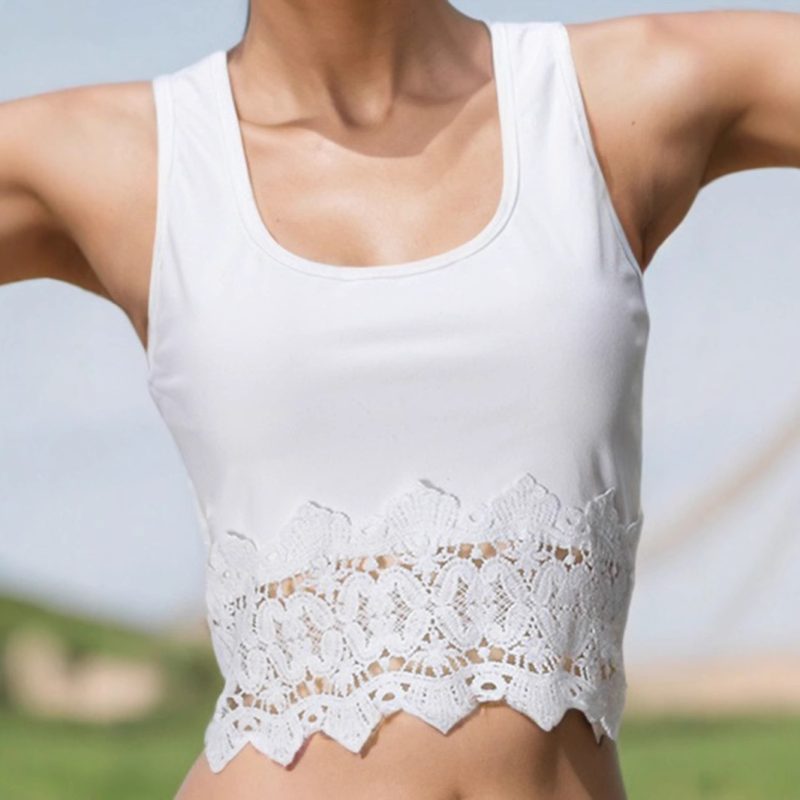 Spring U-Collar Lace Stitching Sexy Cropped Vest - Image 3
