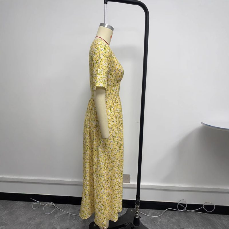 Floral Round Neck Single Breasted Casual Dress - Image 3