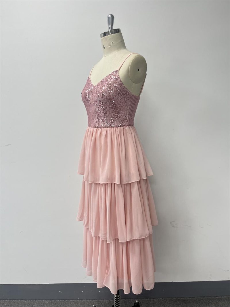 Elegant Pink Chiffon Sequined Pleated Midi Dress - Image 4