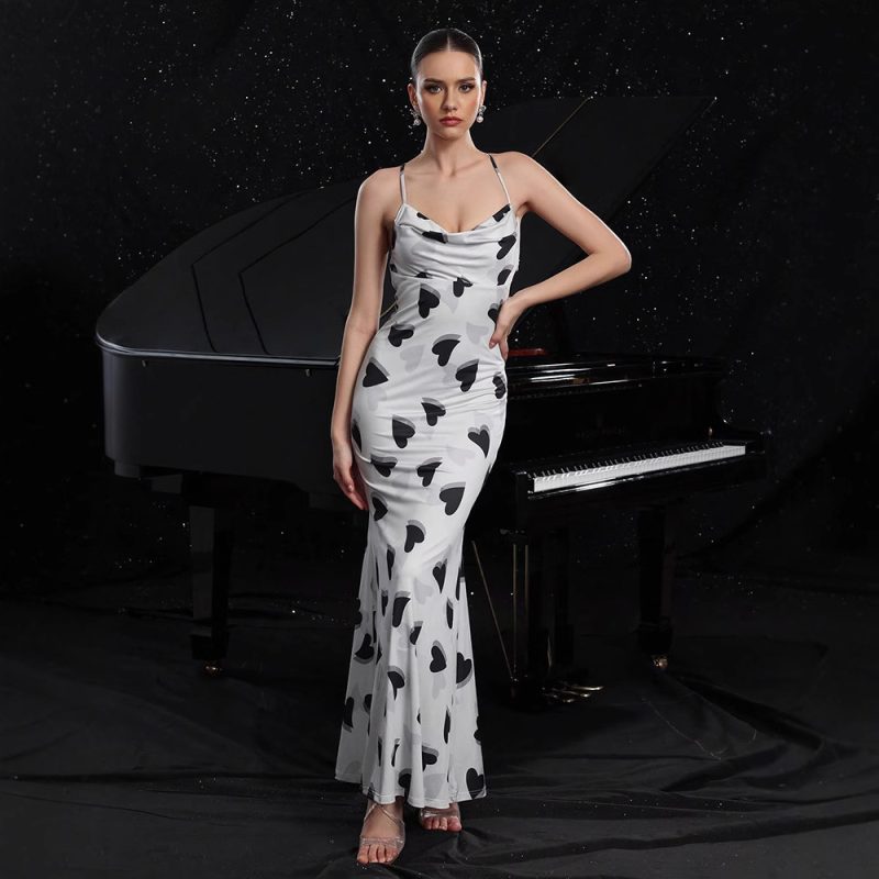 Sexy Heart Print Backless Slim Fit Summer Dress - Image 2